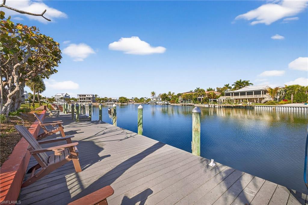 SANIBEL MOORINGS CONDO - Residential
