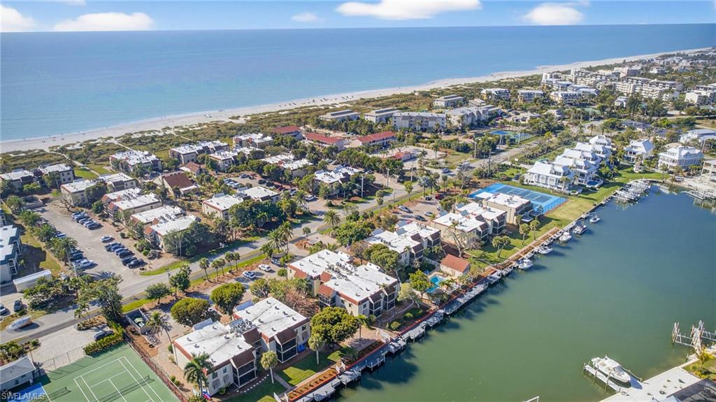 SANIBEL MOORINGS CONDO - Residential