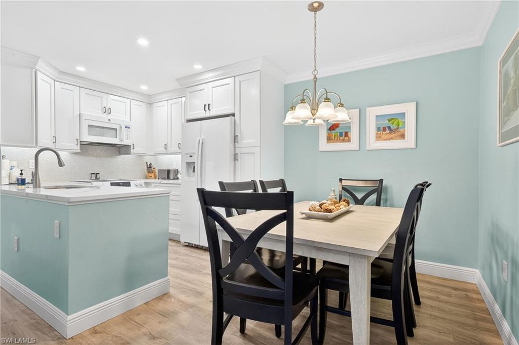 SANIBEL MOORINGS CONDO - Residential