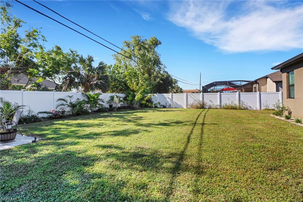 CAPE CORAL - Residential