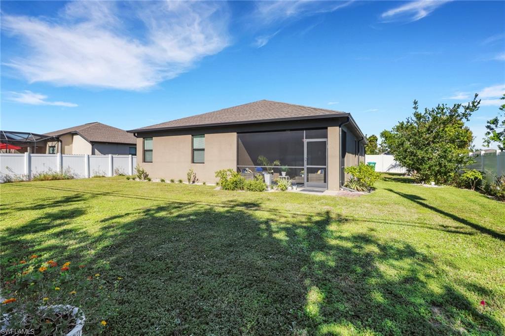 CAPE CORAL - Residential