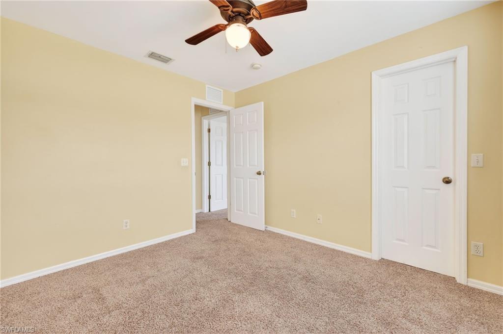 VARSITY LAKES - Residential