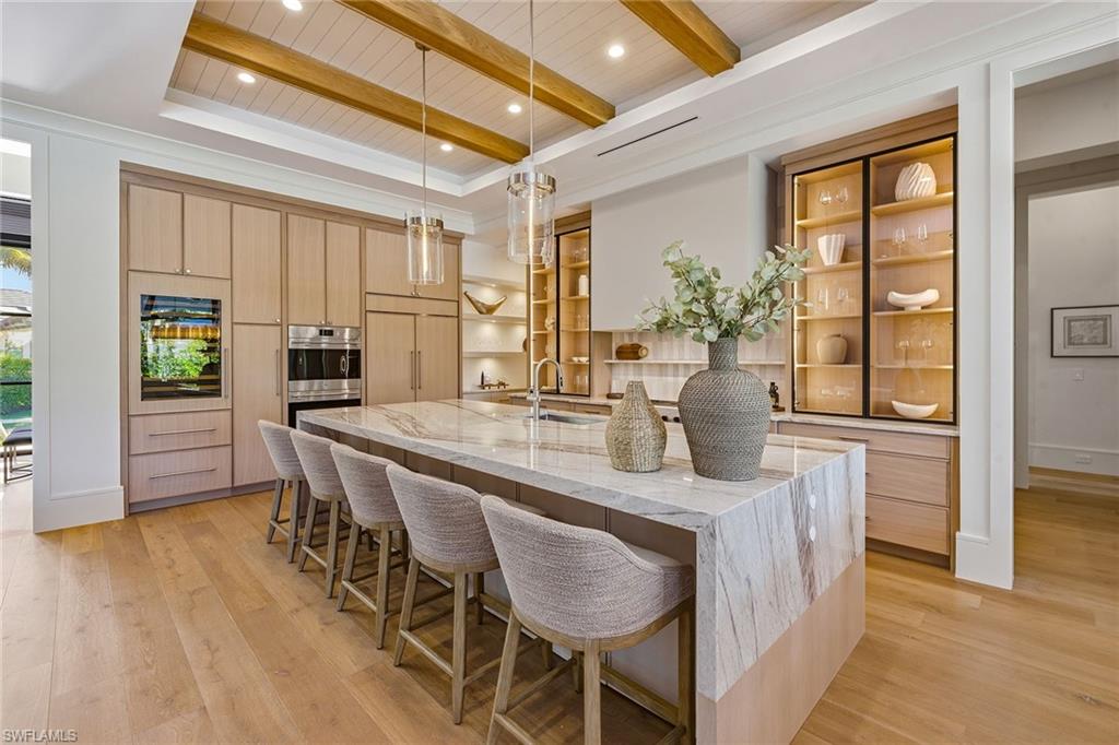 PARK SHORE - Residential