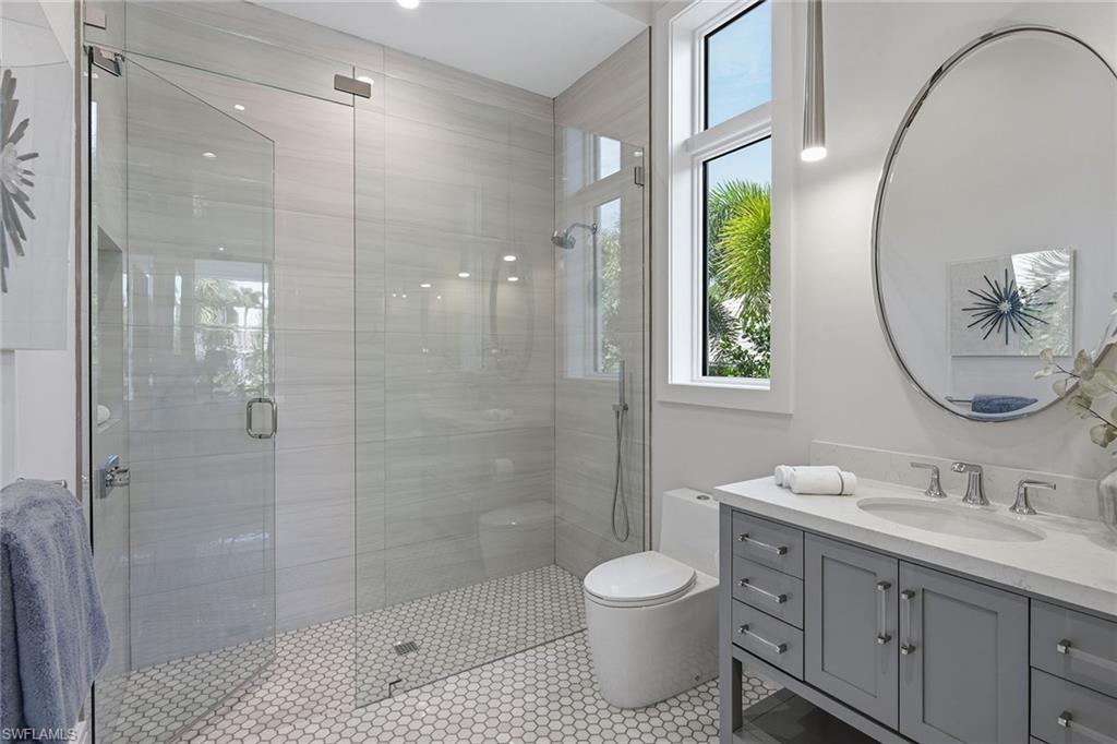 PARK SHORE - Residential