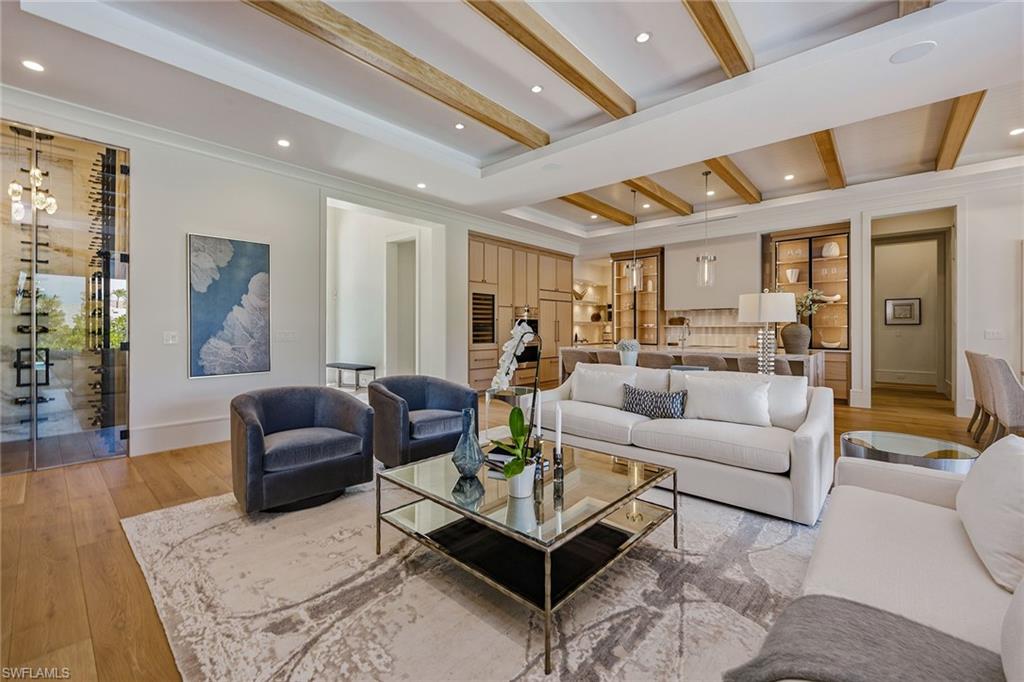 PARK SHORE - Residential