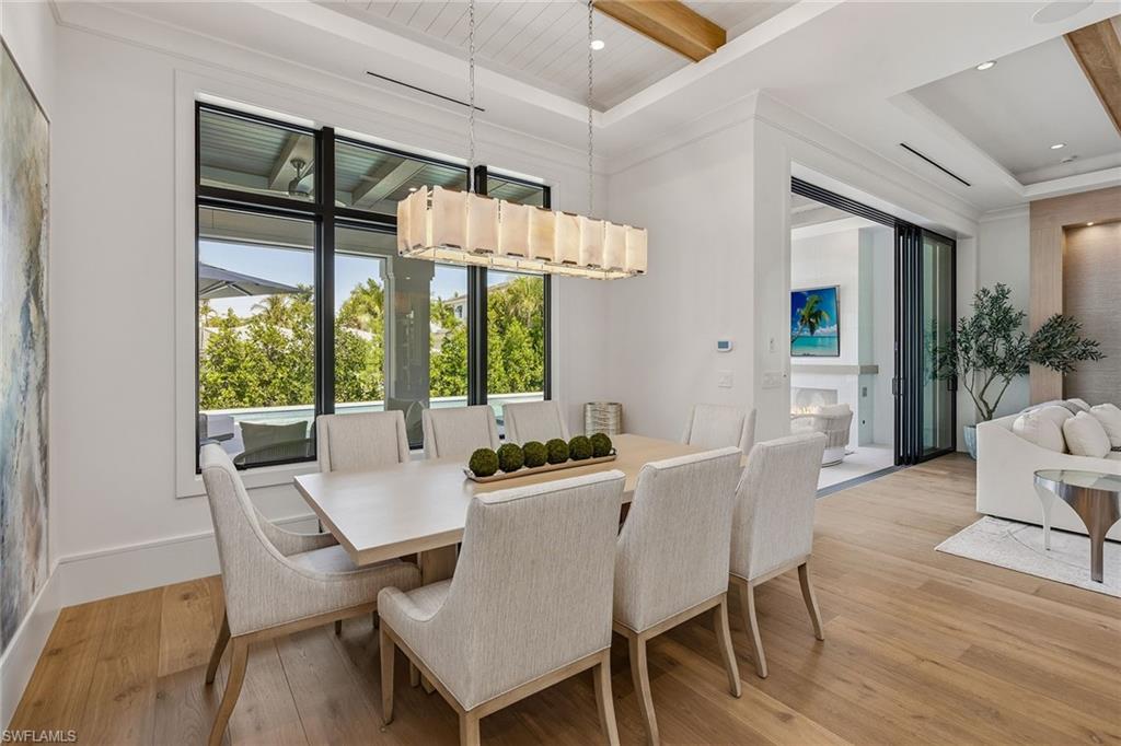 PARK SHORE - Residential