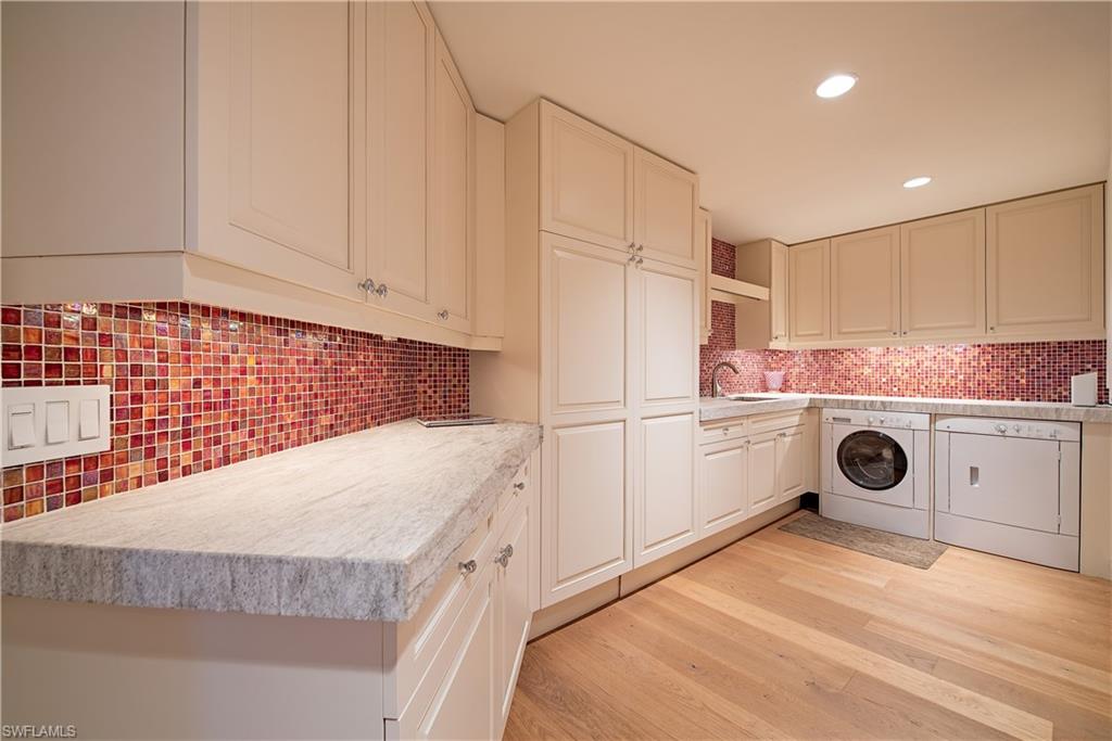 MORAYA BAY - Residential