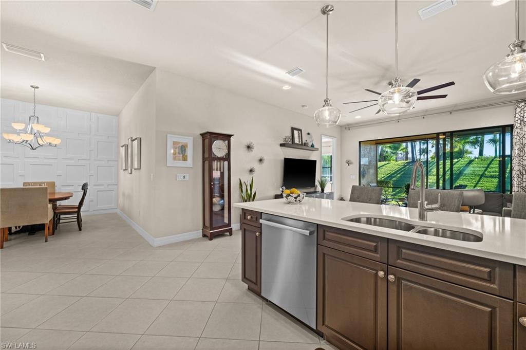 MARINA BAY - Residential