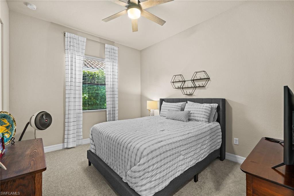 MARINA BAY - Residential