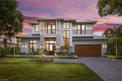 777 Broad CT S NAPLES FL 34102