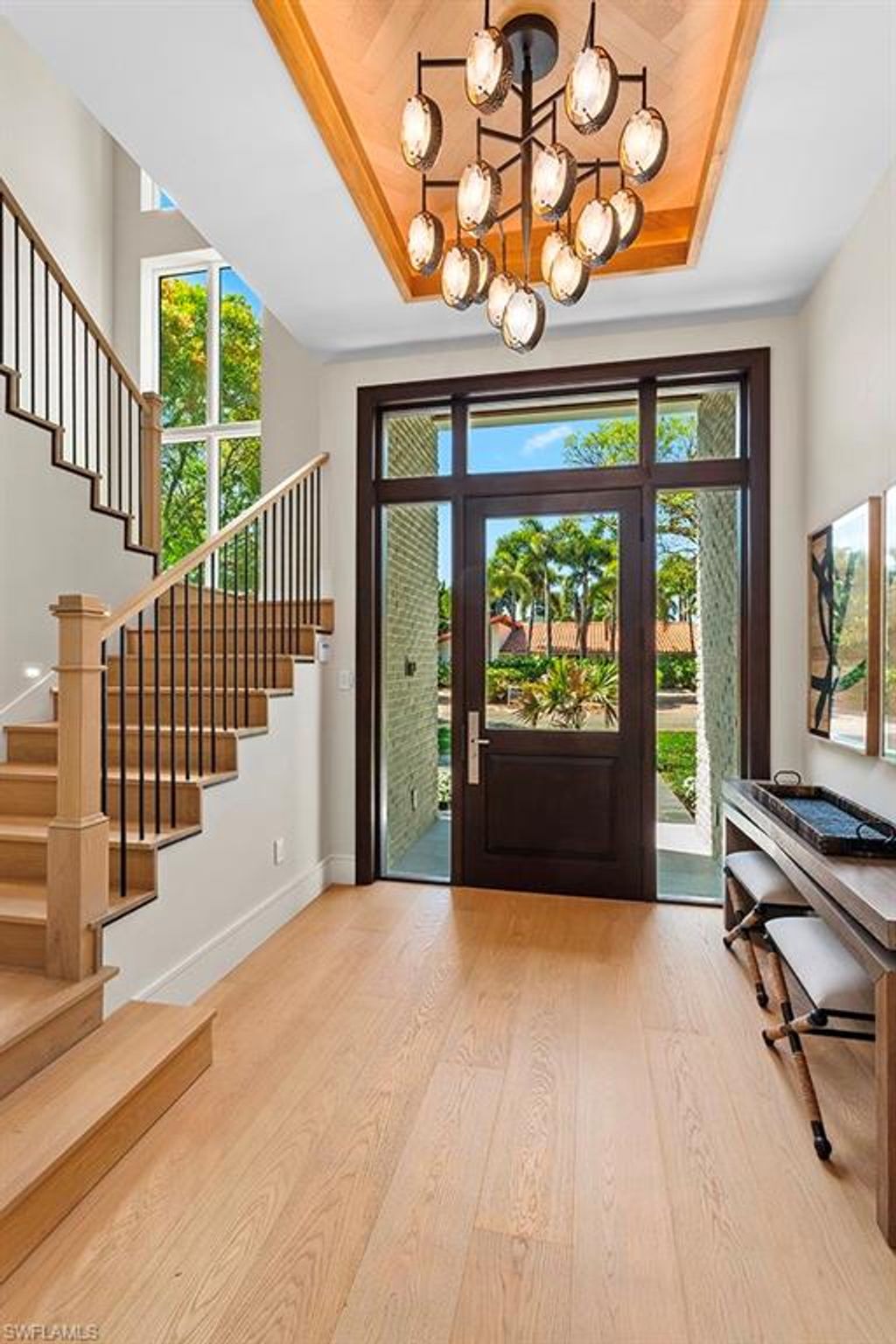 Photo of 777 Broad CT S, NAPLES, FL 34102 (MLS # 225053359)