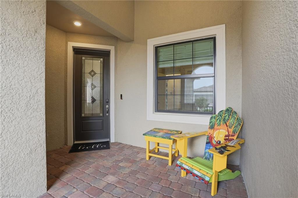 ESPLANADE LAKE CLUB - Residential