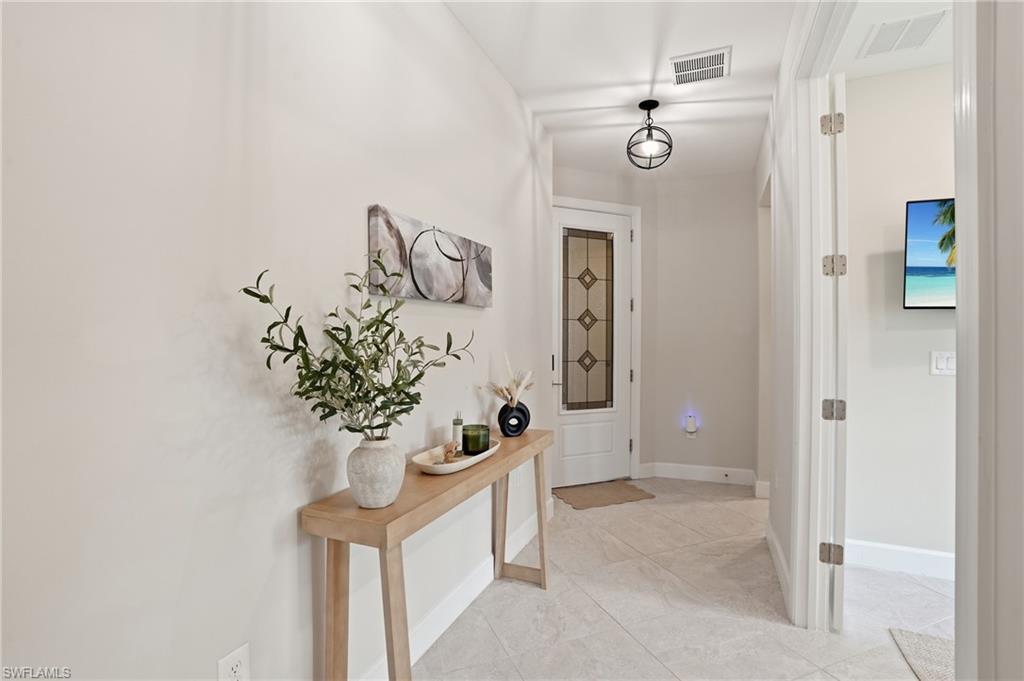 ESPLANADE LAKE CLUB - Residential