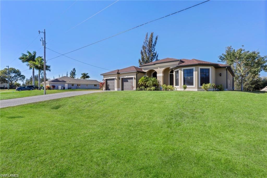 CAPE CORAL - Residential