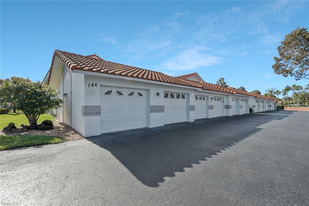 GARNET CLUB - Residential