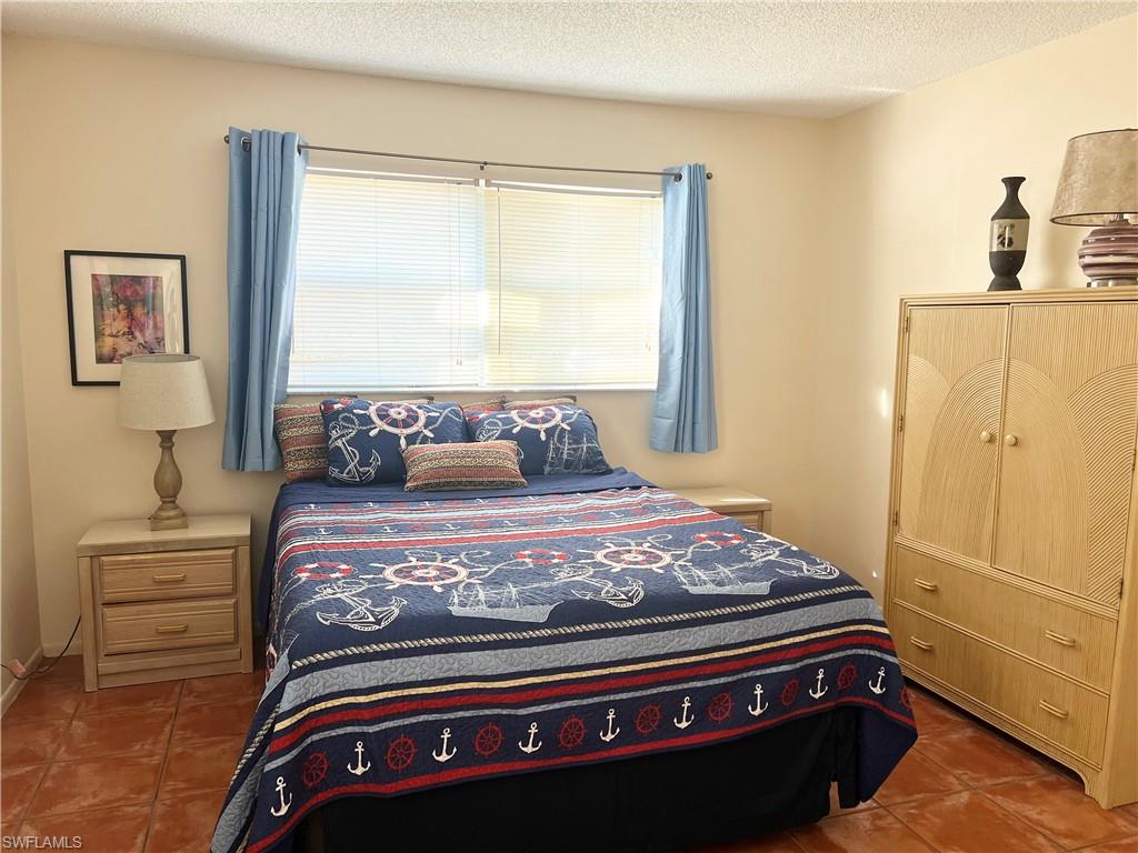 TURTLE LAKE GOLF COLONY - Residential Lease