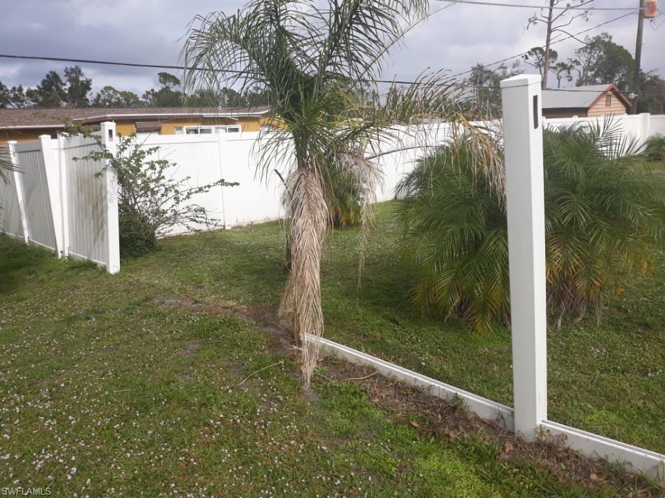 PORT CHARLOTTE - Residential