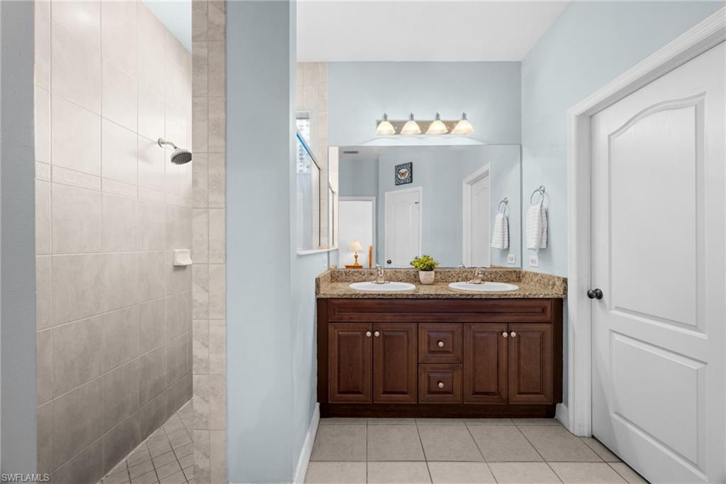 SUNCOAST LAKES UNRECORDED SUBDIVISON - Residential