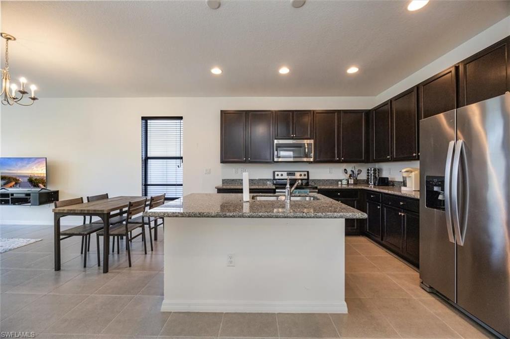 COQUINA AT MAPLE RIDGE - Residential