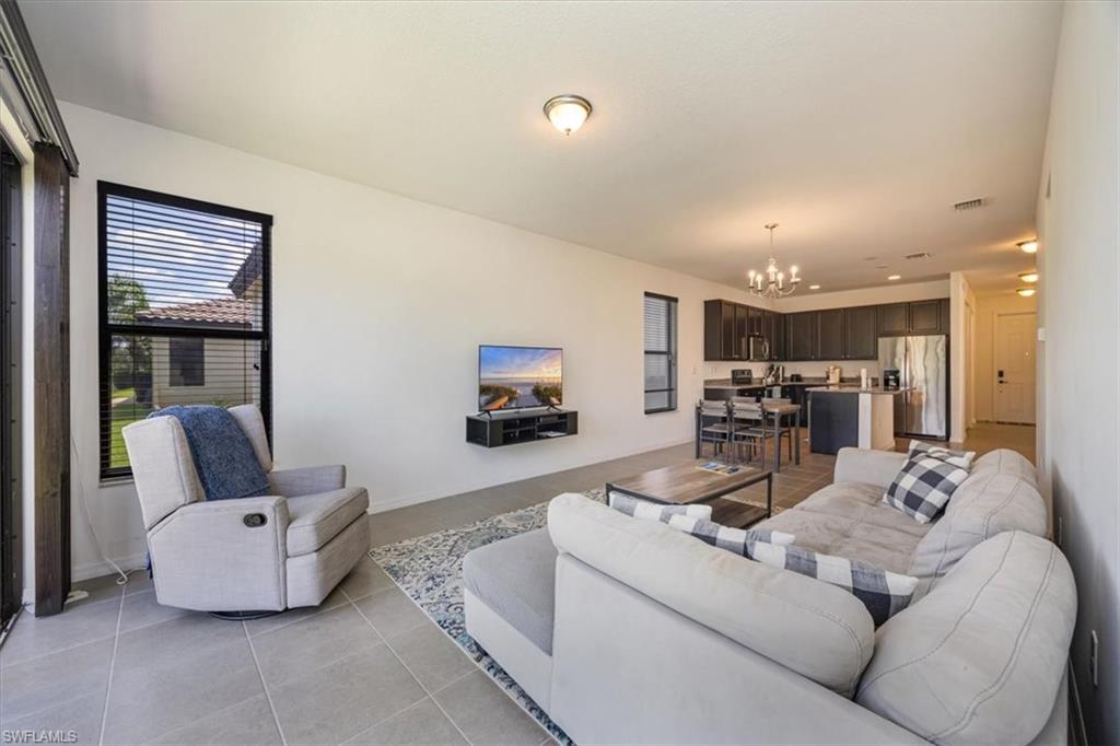 COQUINA AT MAPLE RIDGE - Residential