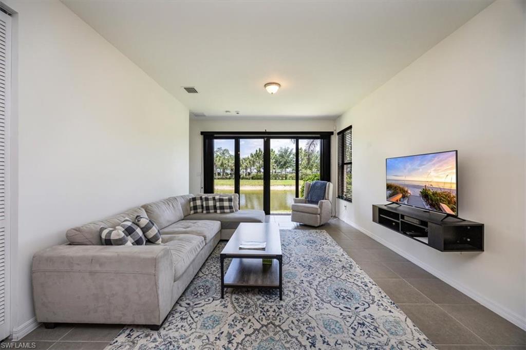 COQUINA AT MAPLE RIDGE - Residential