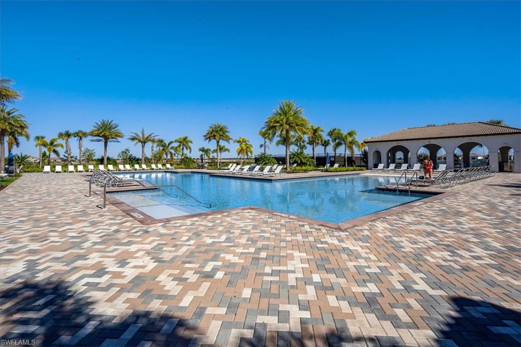COQUINA AT MAPLE RIDGE - Residential