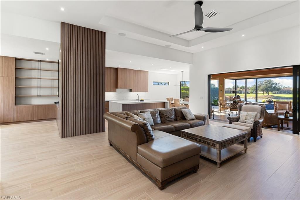 MUSTANG ISLAND - Residential