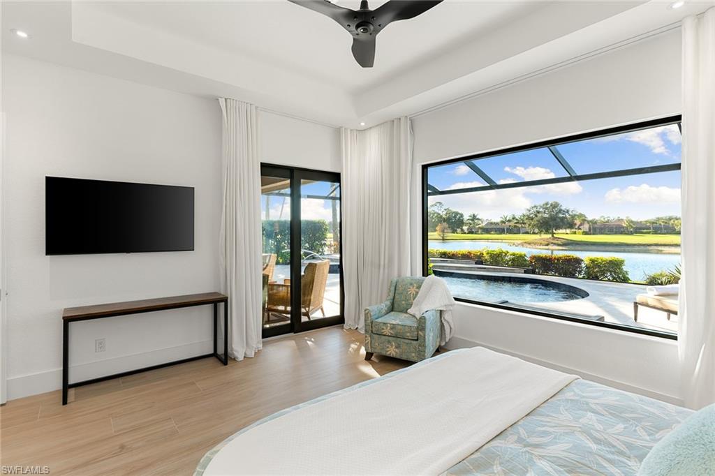 MUSTANG ISLAND - Residential