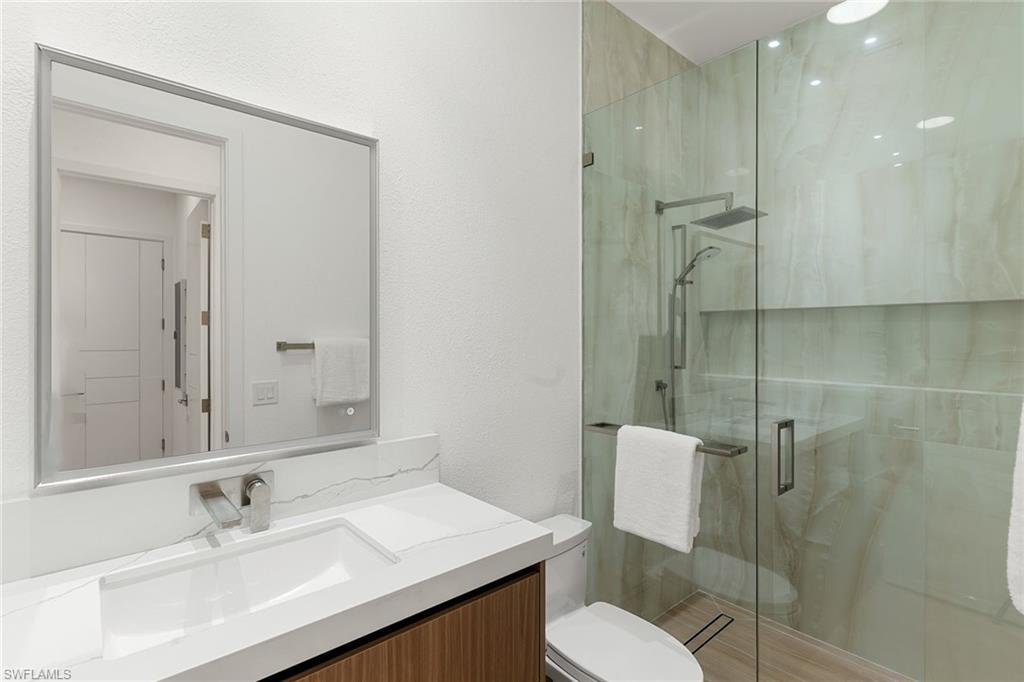 MUSTANG ISLAND - Residential