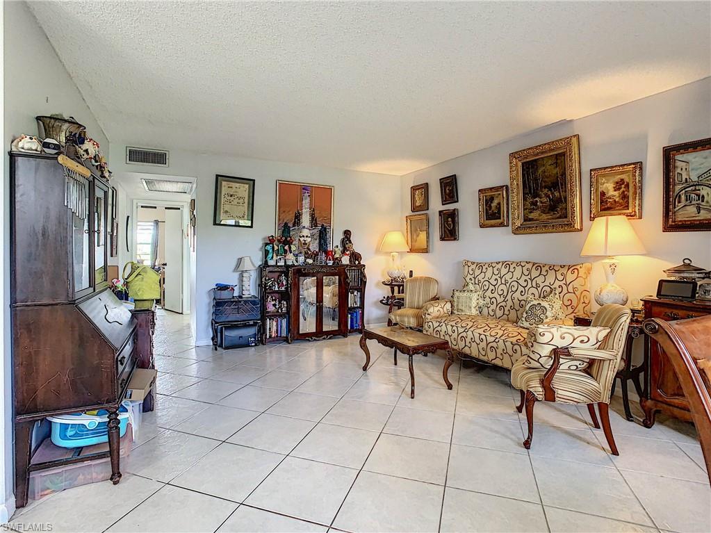 CENTURY ESTATES - Residential