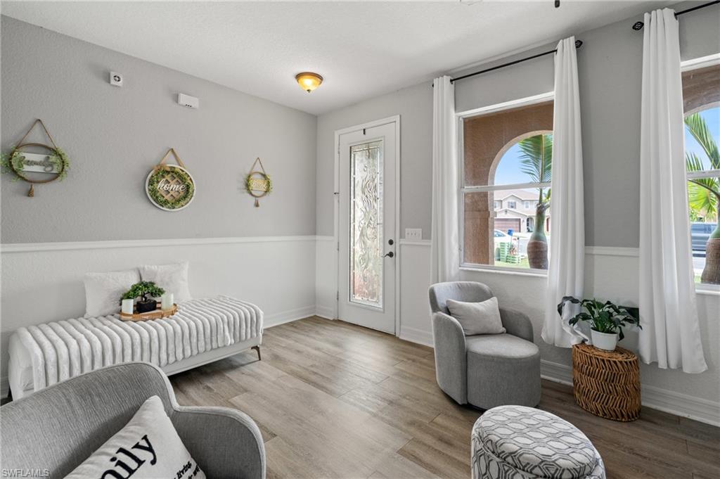 TOWN LAKES - Residential