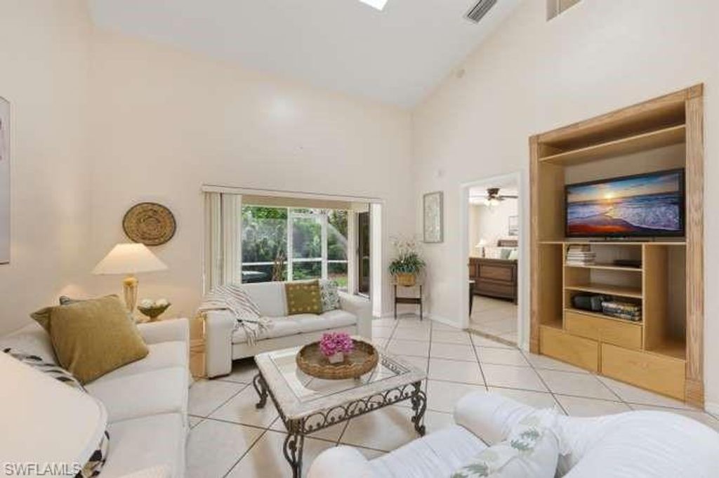 Photo of 4718 Via Carmen, NAPLES, FL 34105 (MLS # 226019509)
