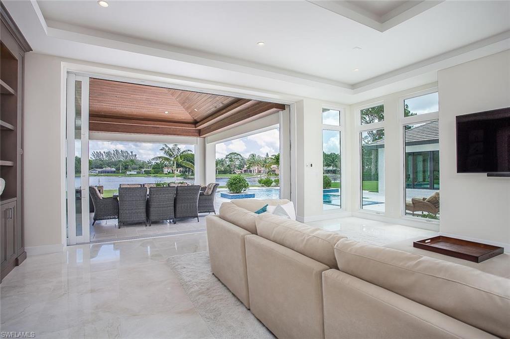 PINE RIDGE - Residential