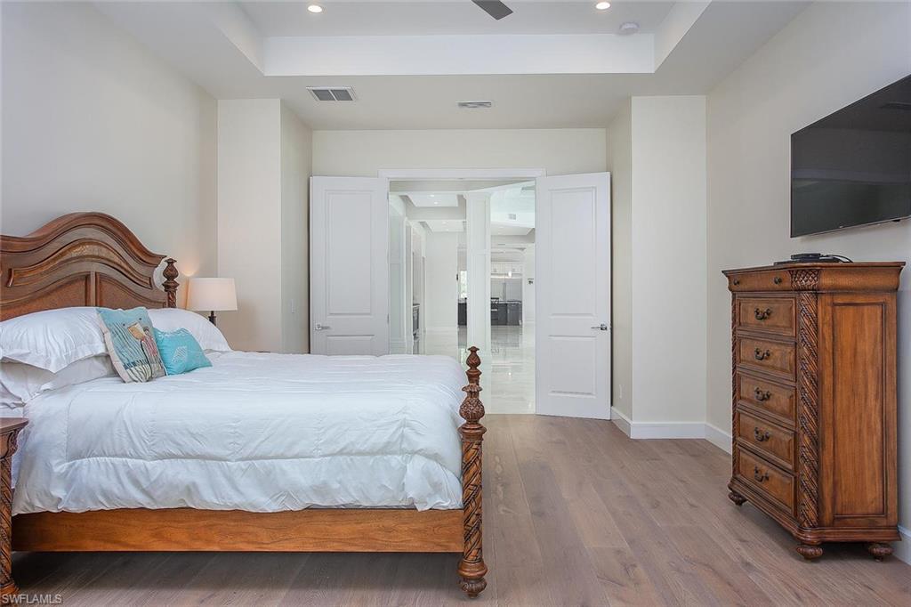 PINE RIDGE - Residential