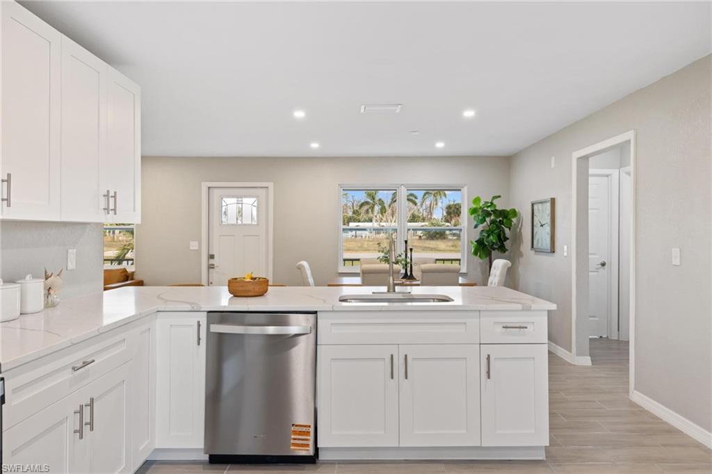 EAST ENGLEWOOD - Residential