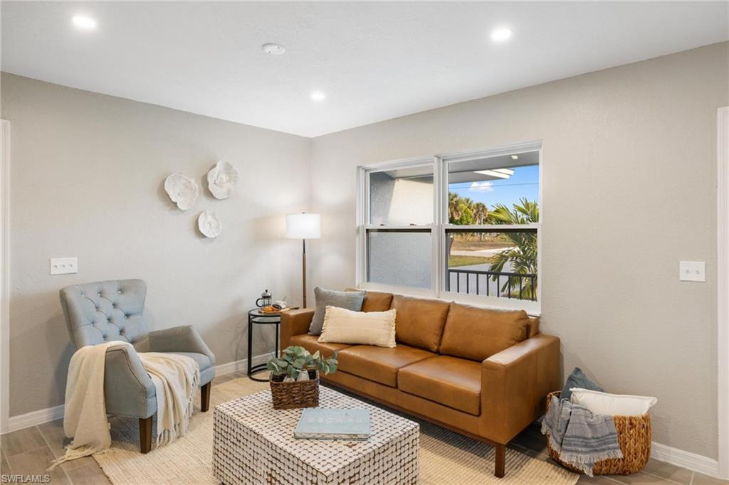 EAST ENGLEWOOD - Residential