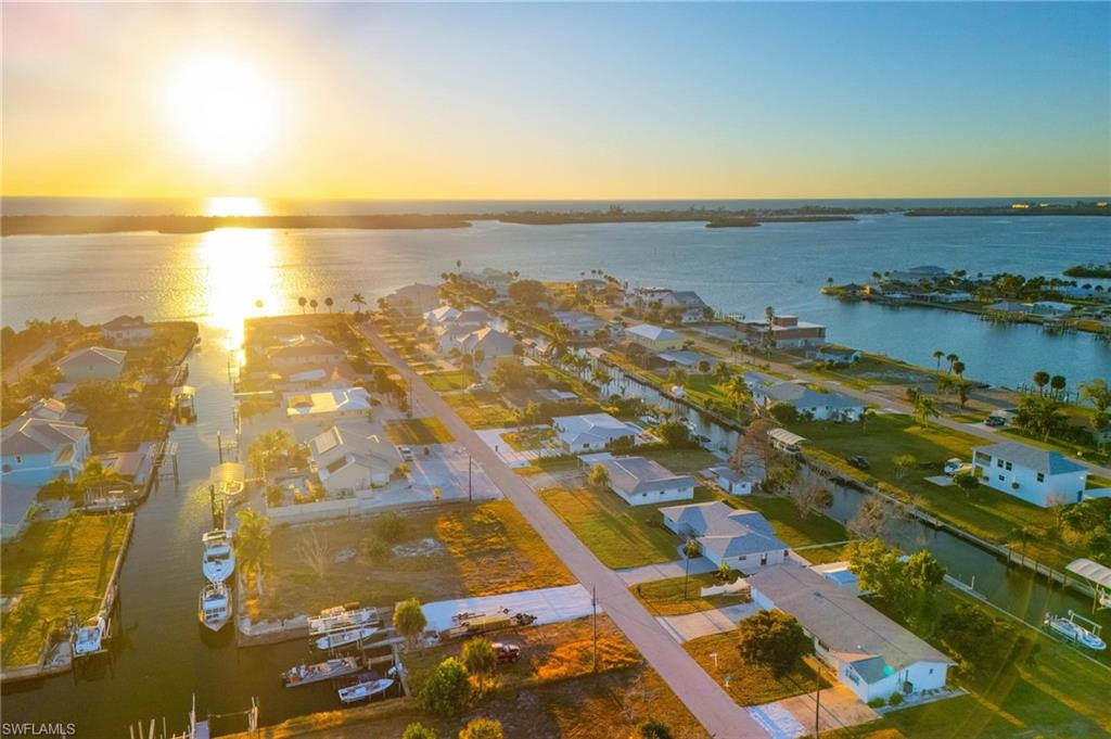 EAST ENGLEWOOD - Residential