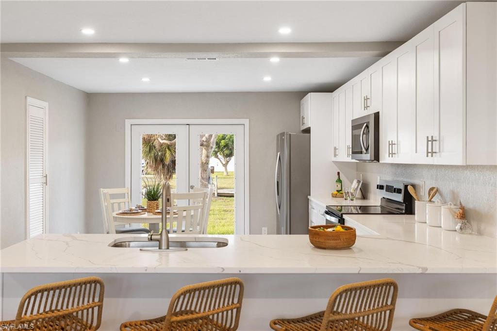 EAST ENGLEWOOD - Residential