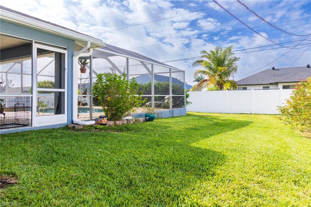 CAPE CORAL - Residential