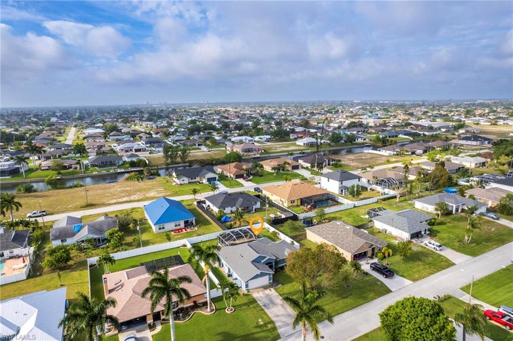 CAPE CORAL - Residential