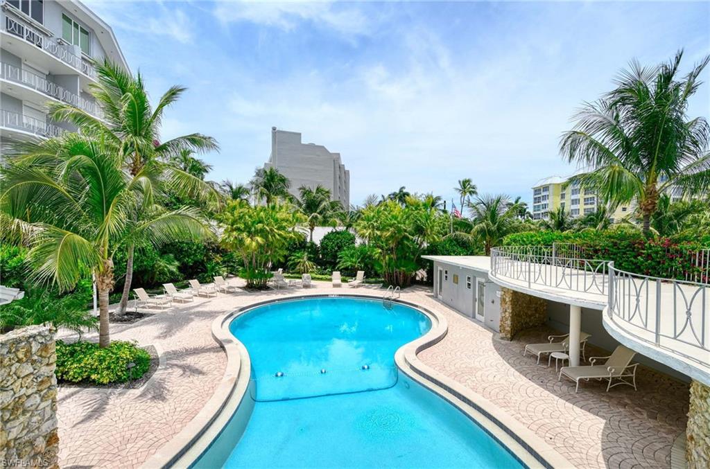 LA TOUR RIVAGE - Residential