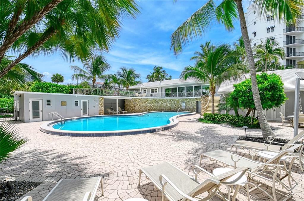 LA TOUR RIVAGE - Residential
