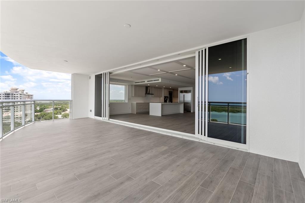 KALEA BAY TOWER 400 - Residential