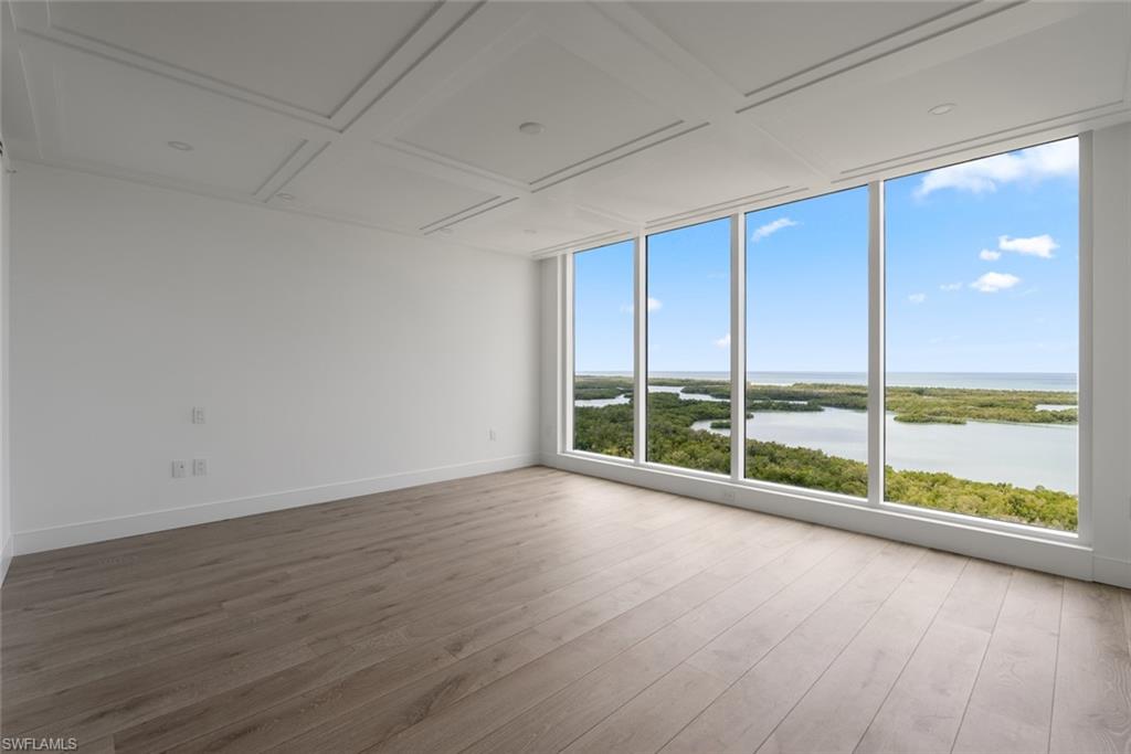 KALEA BAY TOWER 400 - Residential