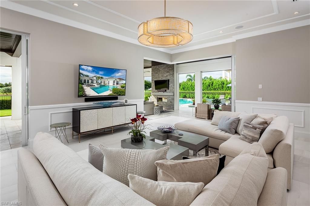 PRATO GRAND ESTATES - Residential