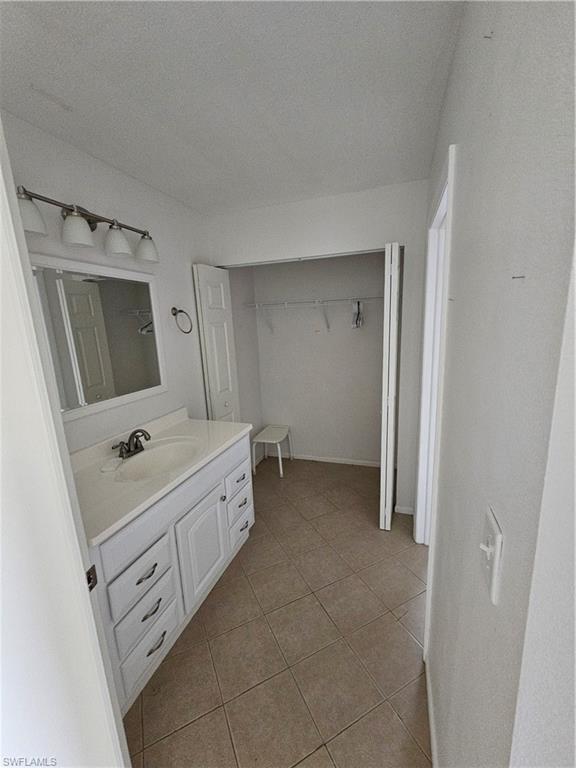 PORT LABELLE - Residential Lease