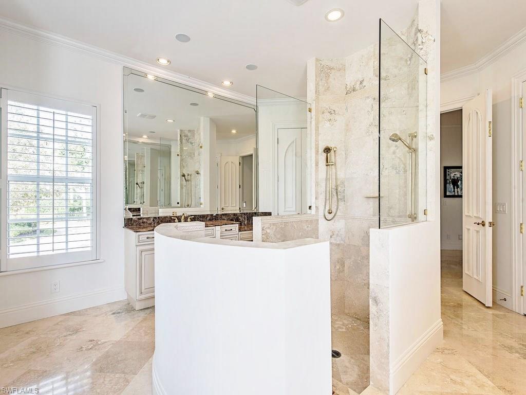 PARK SHORE - Residential