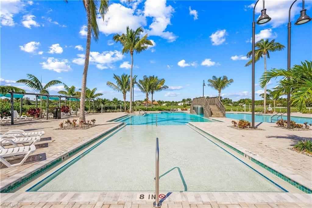 LAGUNA CARIBE - Land