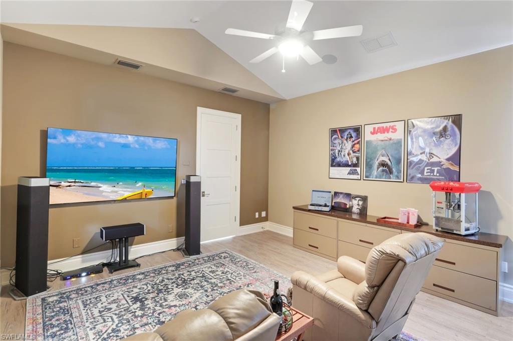 PARK SHORE - Residential