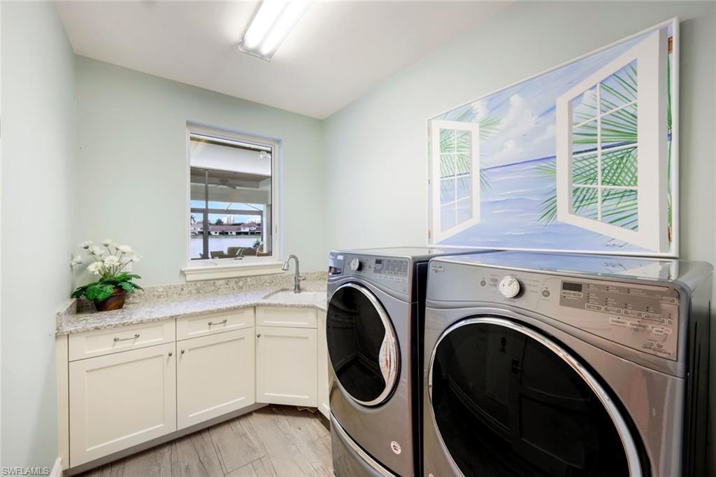 PARK SHORE - Residential